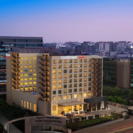 Courtyard By Marriott Bengaluru Outer Ring Road Hotel Exterior foto